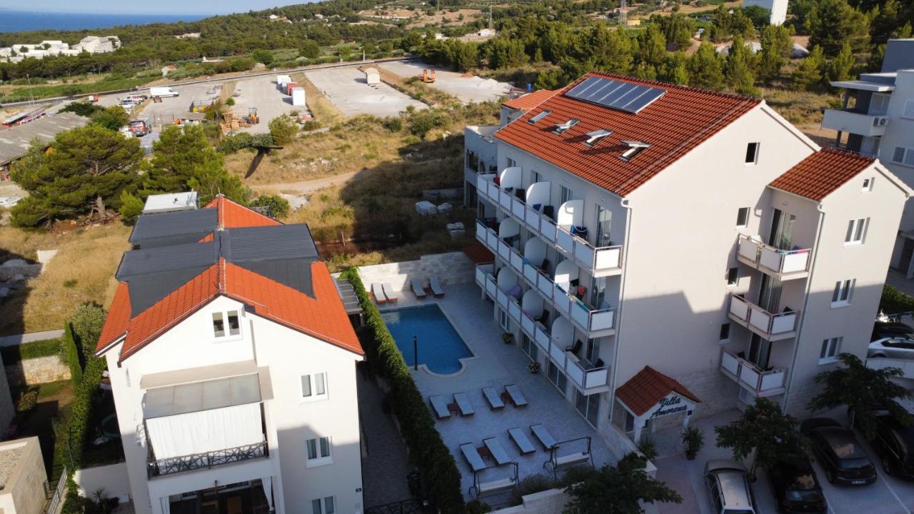 Hotel Villa Amorena Bol Bagian luar foto